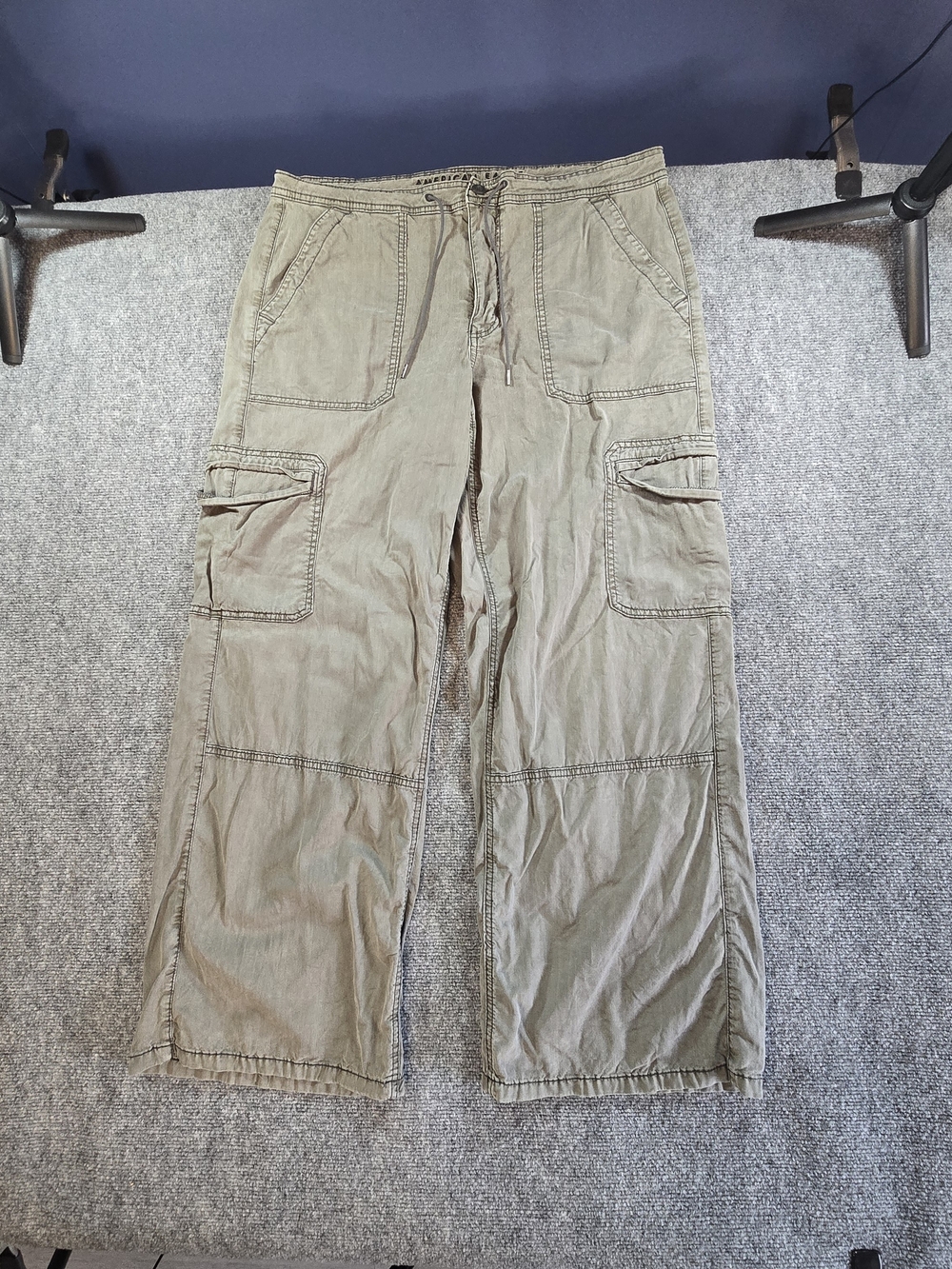 American Eagle Wide Leg Cargo Pants Womens 14 Olive Green Y2K Utility
